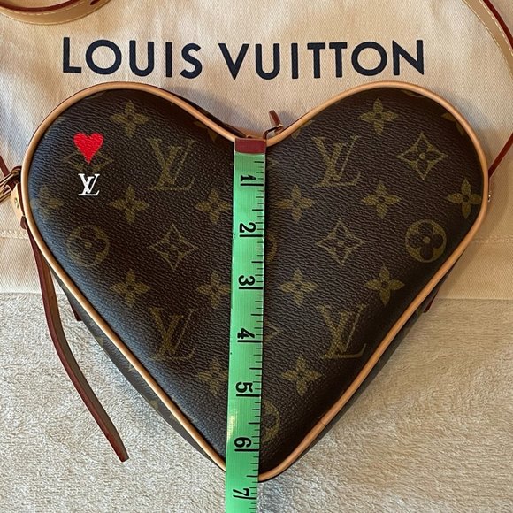 New LOUIS VUITTON Game On Cruise πCoeur Heartπ Bag - Picture 15 of 17